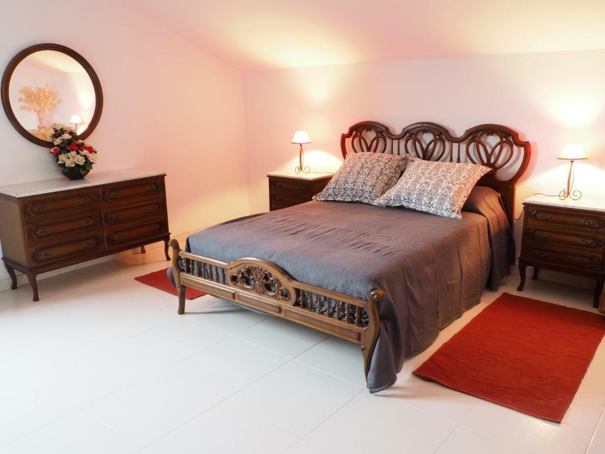 El Cerezo Villa Ciudad Rodrigo Luaran gambar